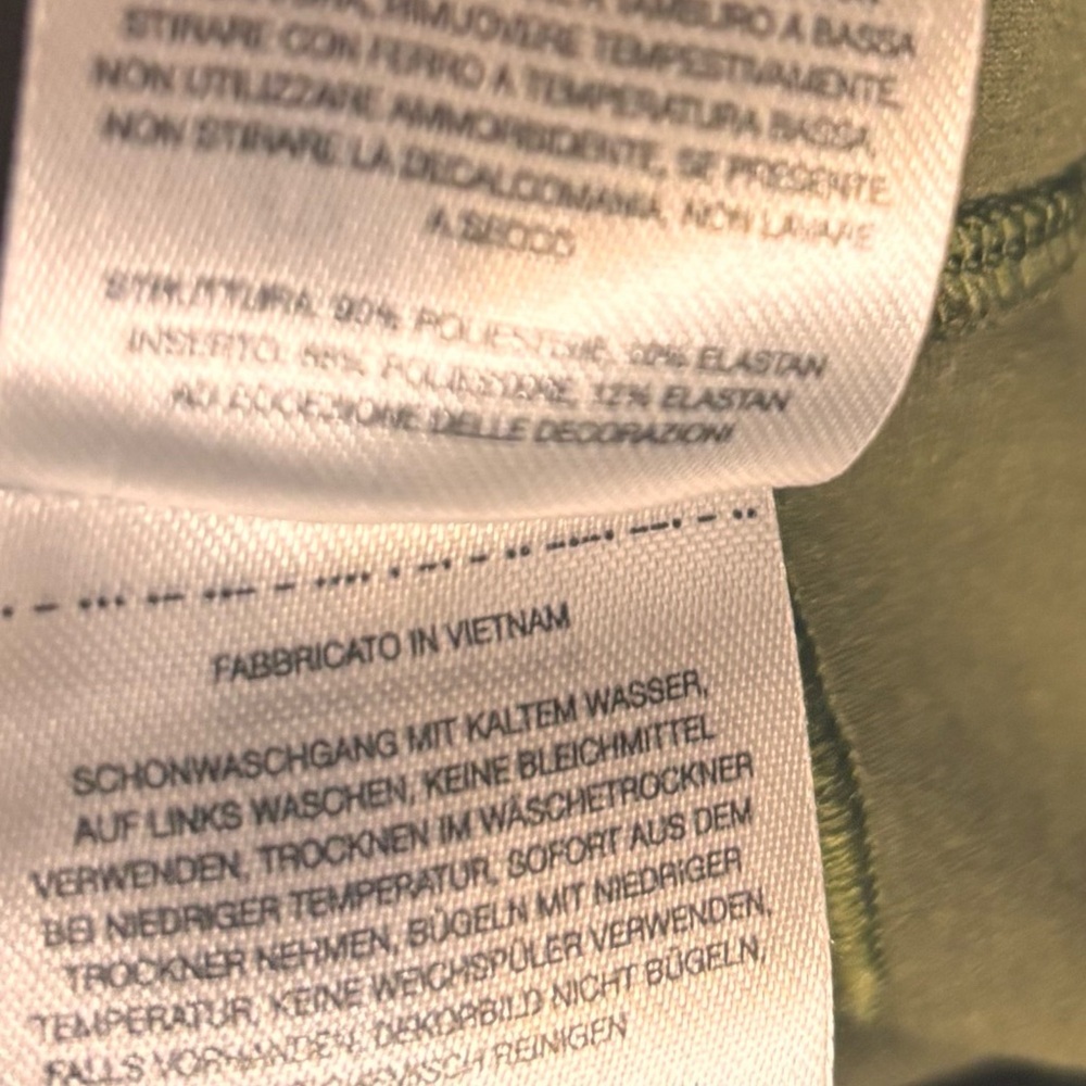 Climbing, Biking and Hiking outdoor tapered pants XXL Mountain Hardware AP - Picture 6 of 7